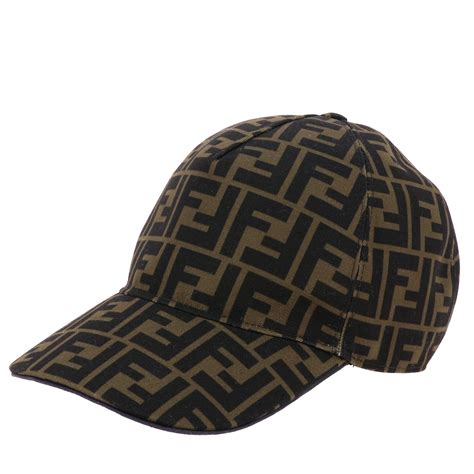 cappello con visiera fendi|I migliori cappelli estivi uomo, dai grandi classici ai modelli più .